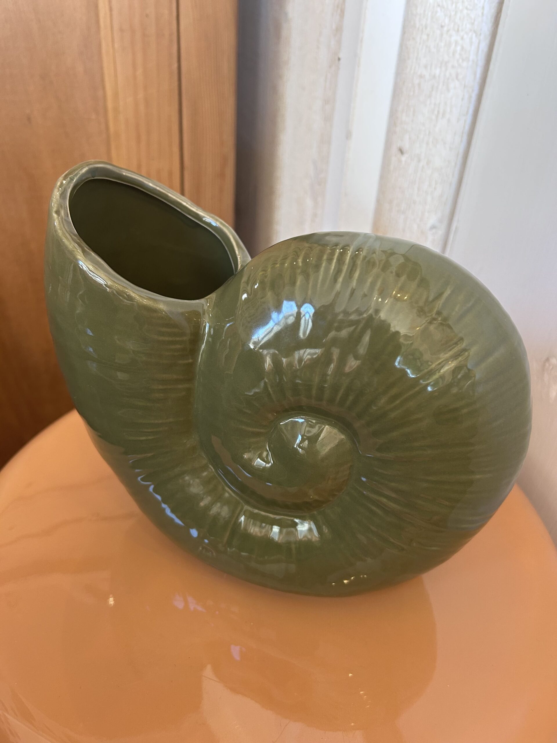 Vase céramique Coquillage Vert Opjet – Image 2
