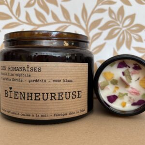 Bougie Bienheureuse - Florale gardénia & musc blanc