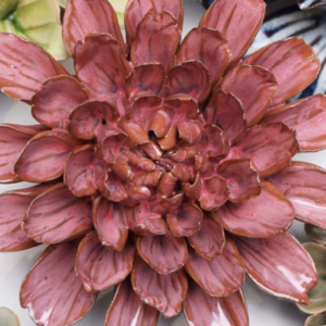 Fleur murale en céramique rose blush – Dahlia