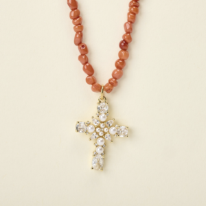 Collier Jora croix perlée – By Garance