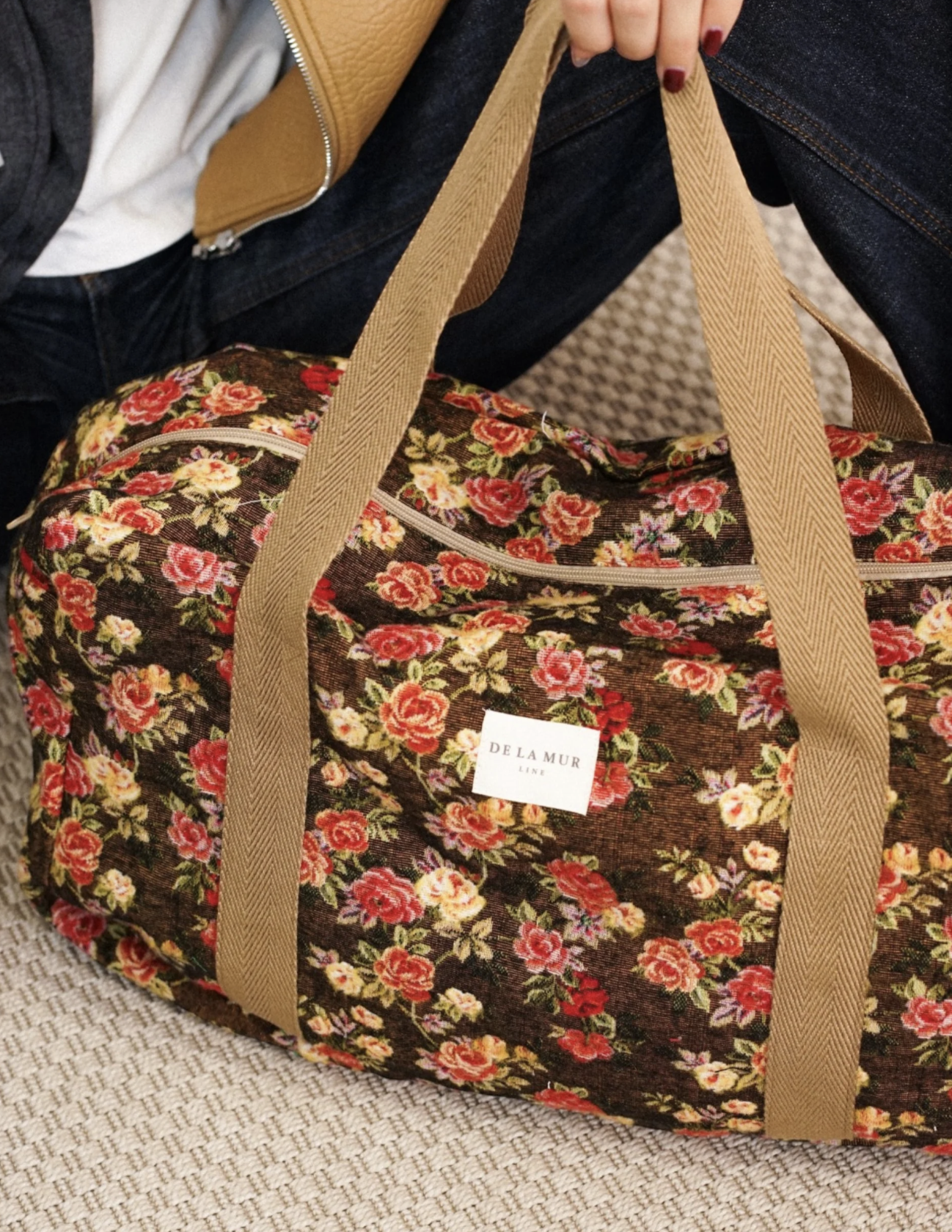 Sac de sport fleuri Pepi en jacquard – De La Mur – Image 3
